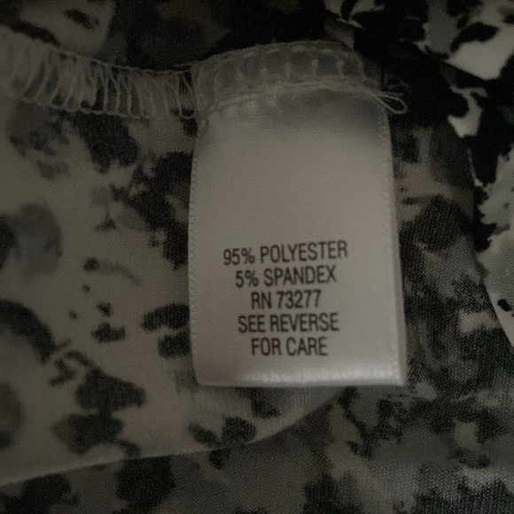 Dana Buchman Women’s Black Gray Abstract Long Sleeve Button Down Blouse Size 3X - Picture 5 of 8